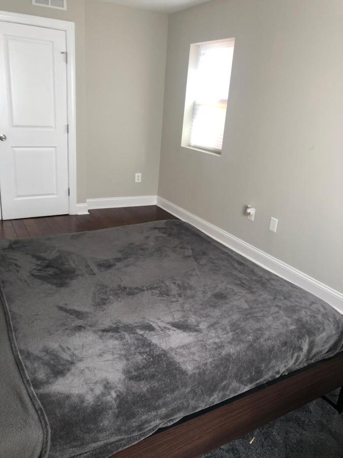 6224 Pine Street Homestay